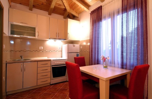 Blizikuce House | Guest House Harmonia