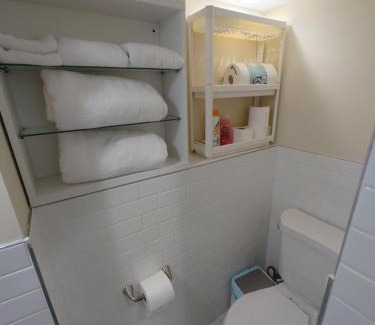 Mariners Harbor Apartment | Guest house in a quiet peaceful area.