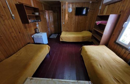 Ureki House | Guest House in Ureki