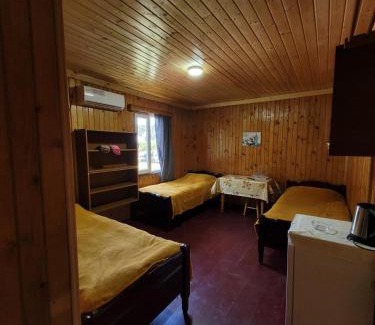 Ureki House | Guest House in Ureki