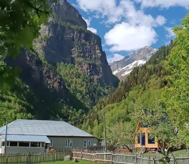 Lalkhori House | Guest House in Zhabeshi Lali