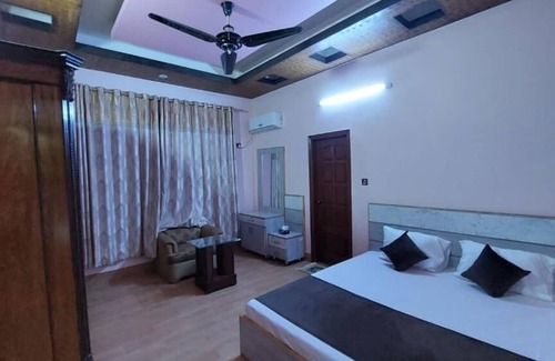 PECHS House | Guest House Inn karachi