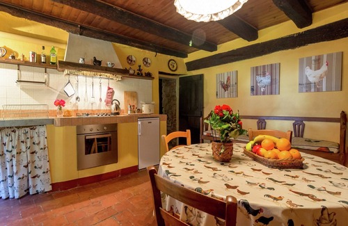Saint-remy-de-provence Other | Guest House in Monferrato with Wine Tasting
