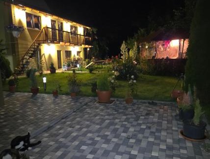Rasnov House | Guest house Karina