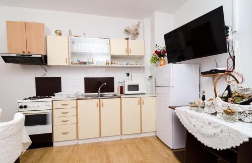 Banici House | Guest House Kola
