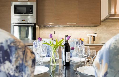 Tuchomerice Apartment | Guest House KRISTI