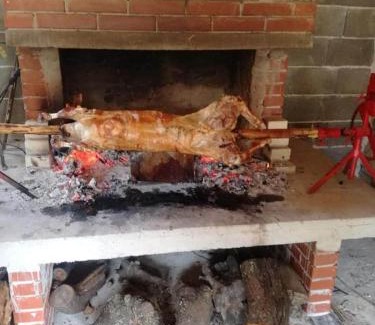 Berievo House | Guest House Lŭgŭt