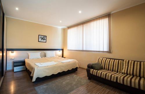 Trakata House | Guest House La Casa