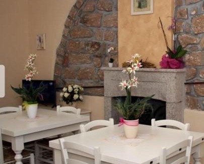 Luras House | Guest House Le Gemelle