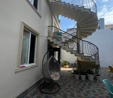 Kobuleti House | Guest House Leonardo