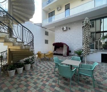 Kobuleti House | Guest House Leonardo