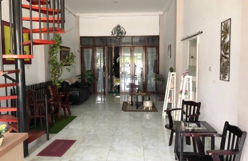 Batu Bara House | Guest House Nasyauqi Kuala Tanjung