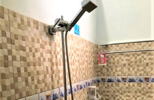Batu Bara House | Guest House Nasyauqi Kuala Tanjung