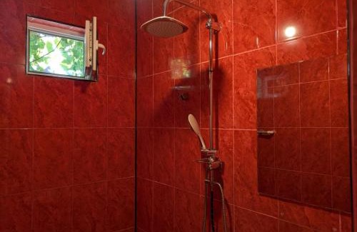 Magnetiti House | Guest house on Devyatnadtsataya