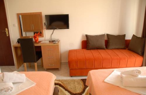 Gjerana House | Guest House Pasha