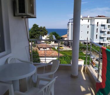 Obzor House | Guest house Pepina