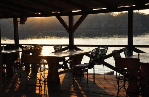 Svajcarnica House | Guest house Pikec