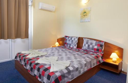 Ravda House | Guest House Plechkarovi
