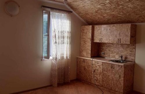 Tsamakaberd House | Guest House Sevan