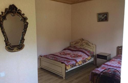 Ambrolauri House | Guest House Shavnabada