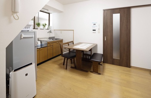 Higashi-ku House | Guest House Shine Bright