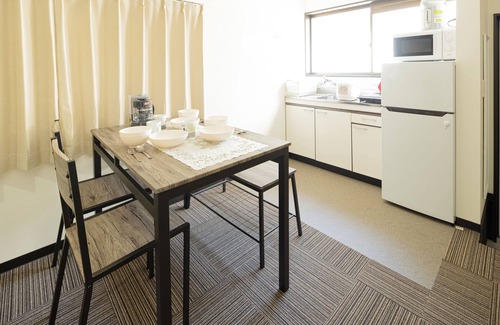 Higashi-ku House | Guest House Shine Bright