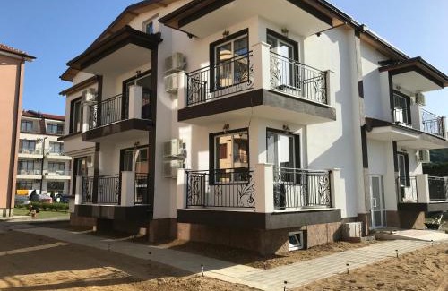 Obzor House | Guest House Theona