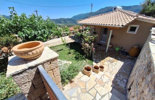 Lazarata House | Guest house TSANES