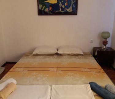 Ezerets House | Guest House Viola