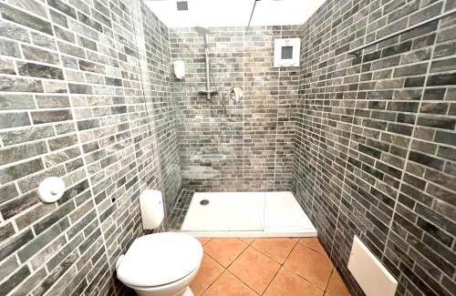 Carignano House | Guest House Virginia's Rooms-Private free Parking and Top Carignano District