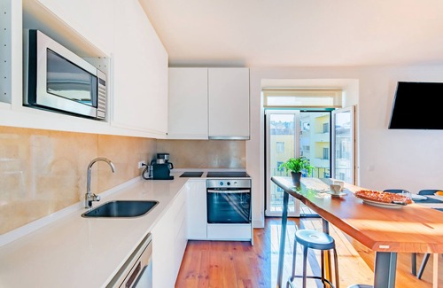 Sao Sebastiao da Pedreira House | Guest Inn 2 Boutique House