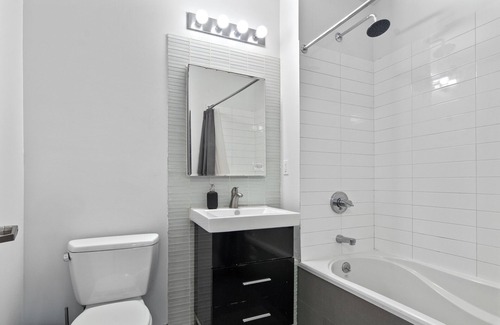 Bushwick Bed & Breakfast | Guest Room Near Williamsburg