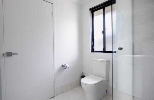 Vasse House | Guest Room with Ensuite & Private Entrance by P2 Living