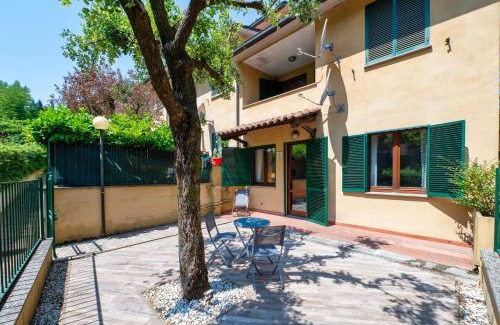 Montelaguardia Apartment | GuestHost - Bright Apartment with garden