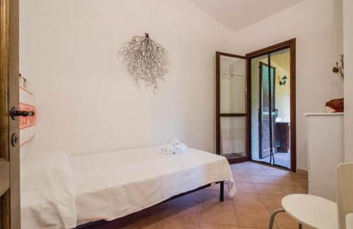 San Pantaleo Apartment | GuestHost - Comfy Apartment X3 with Terrace