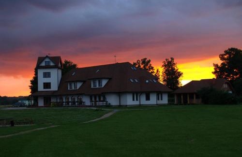 Birzgale Hotel | Guesthouse Četri Vēji