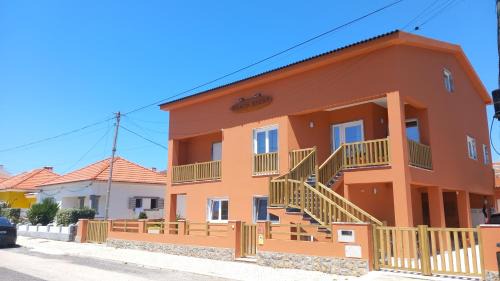 Peniche de Cima Apartment | Guesthouse Beach Break