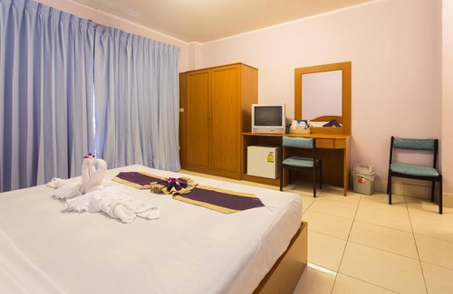 Nanai Road House | Guesthouse Belvedere - Beautiful Apartment, 10 minutes from the beach
