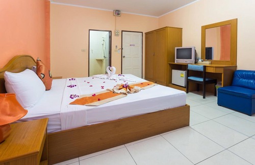 Nanai Road House | Guesthouse Belvedere - Beautiful Apartment, 10 minutes from the beach