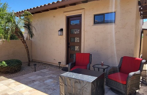 Palm Valley Apartment | Guesthouse/Casita Goodyear New Remodeled with WiFi