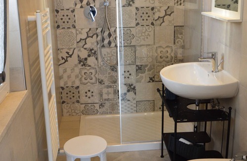 Santo Stefano di Magra House | Guesthouse Perfect Station