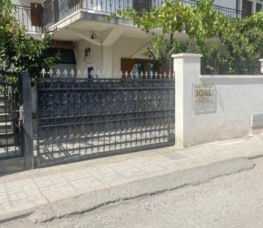Permet House | Guesthouse Joal