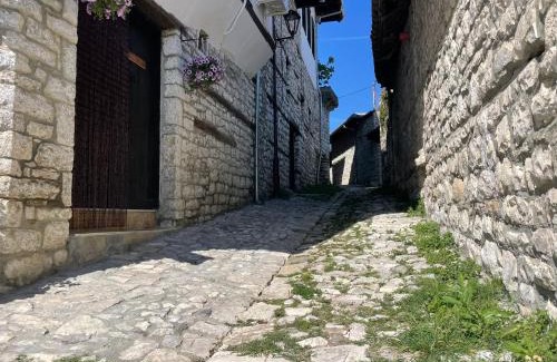 Berat House | Guesthouse Kate Berat Castle