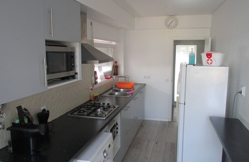Corroios House | GuestHouse Marialva Park
