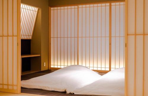Karasumaoike Apartment | GuestHouse MIYABI Premium