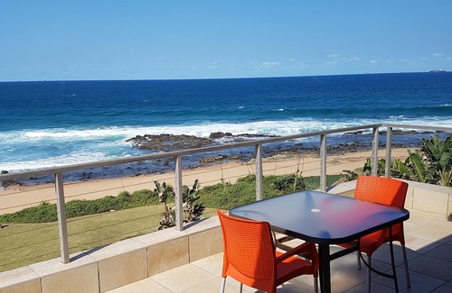Umdloti House | Guesthouse near the beach, 1 fully equiped unit 3 smaller units with kitchenette