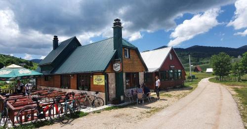 Zabljak House | Guesthouse Nedajno