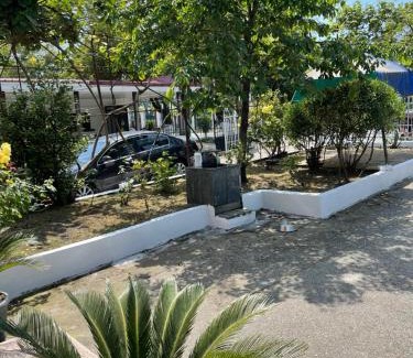 Kobuleti House | Guesthouse on Agmashenebeli 328