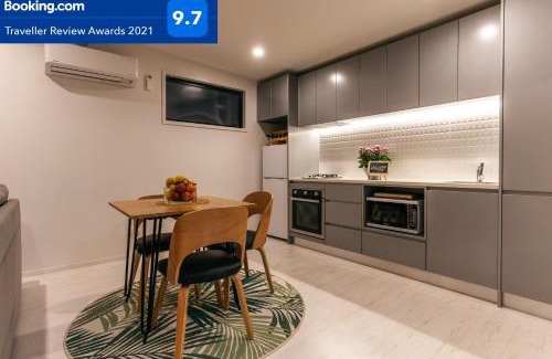 Waiheke Island Apartment | Guesthouse On Queens