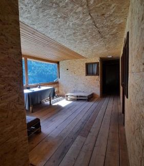 Dartlo House | Guesthouse Pirimze